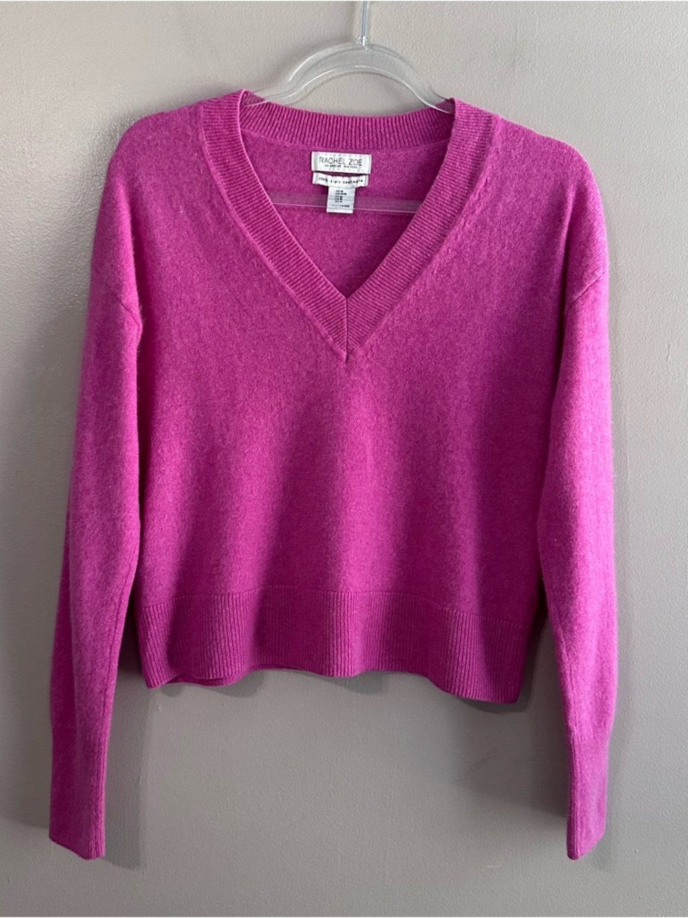 Rachel Zoe 100% Cashmere Fuchsia Pink Cropped V-neck Sweater Womens Medium *HOLE